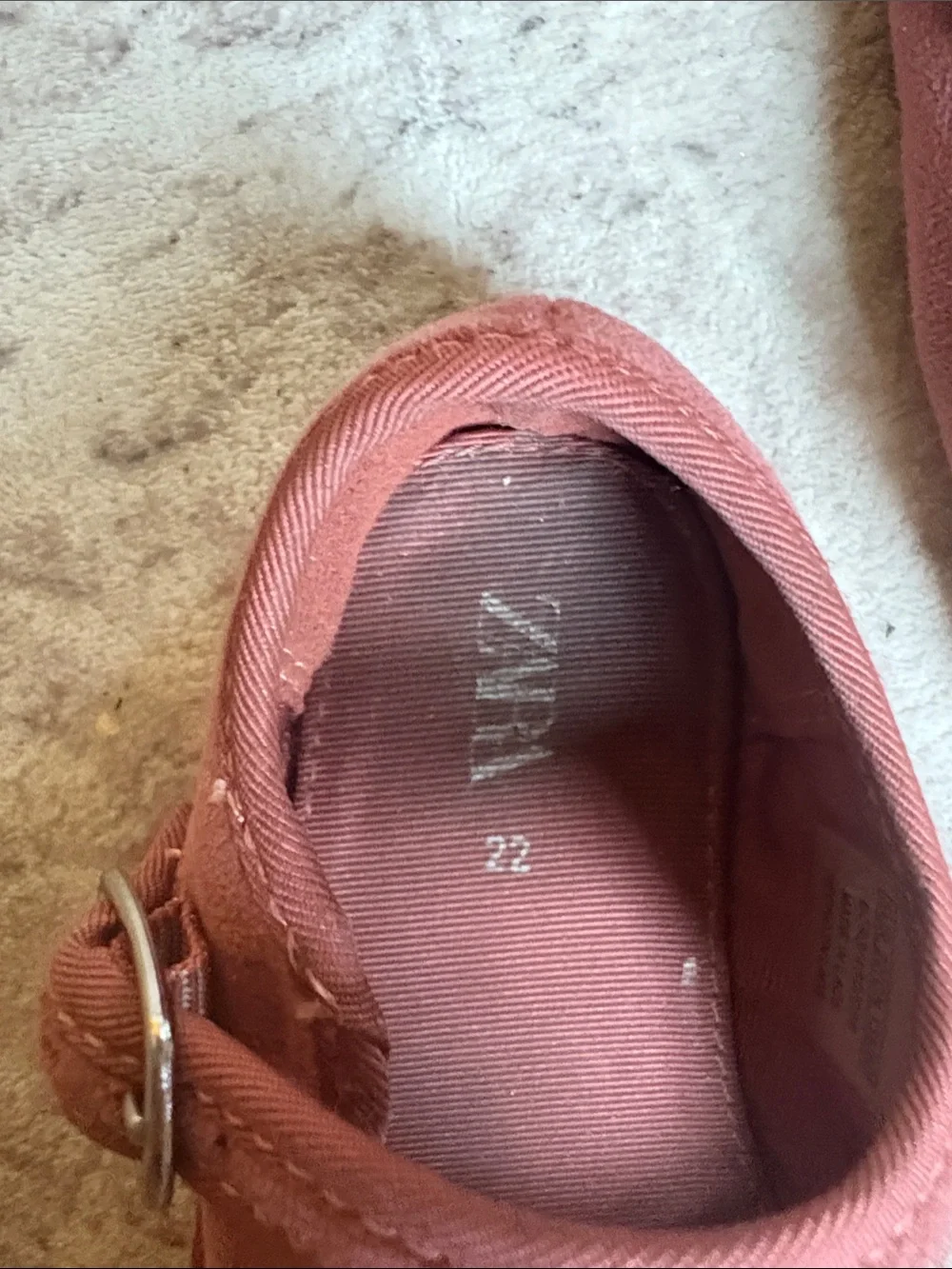 Zara Girls Suede Mary Jane Shoes in Dusty Rose